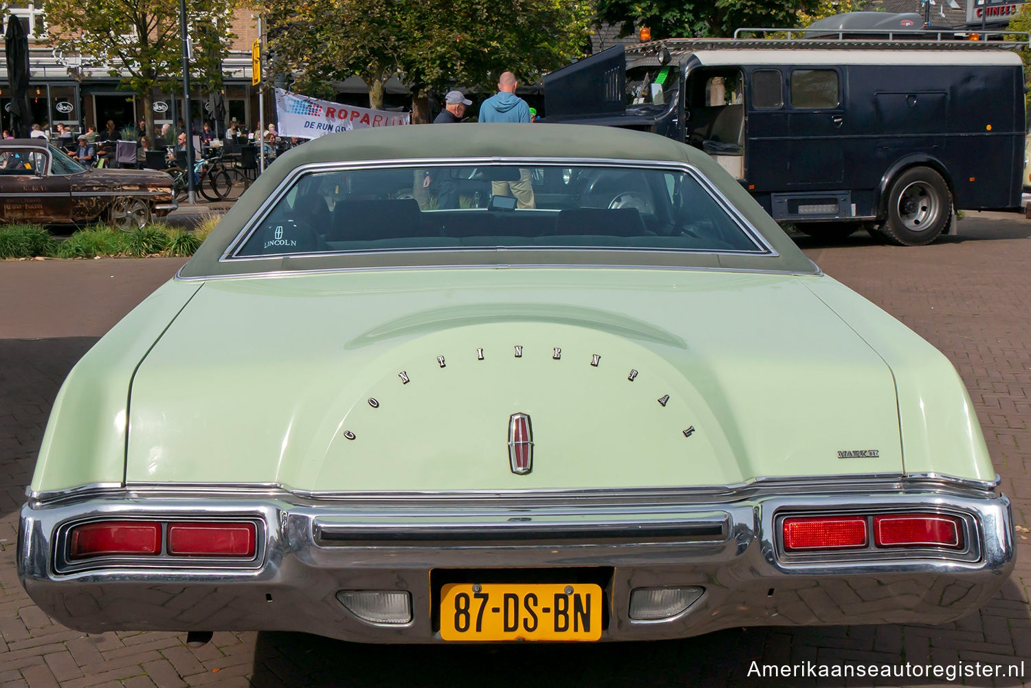 Lincoln Mark Series uit 1973